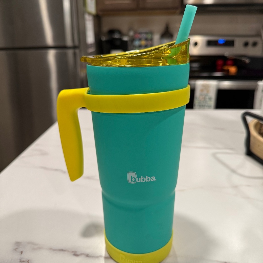 BUBBA Envy Insulated Stainless Steel Tumbler, specifically the 32 ounce model